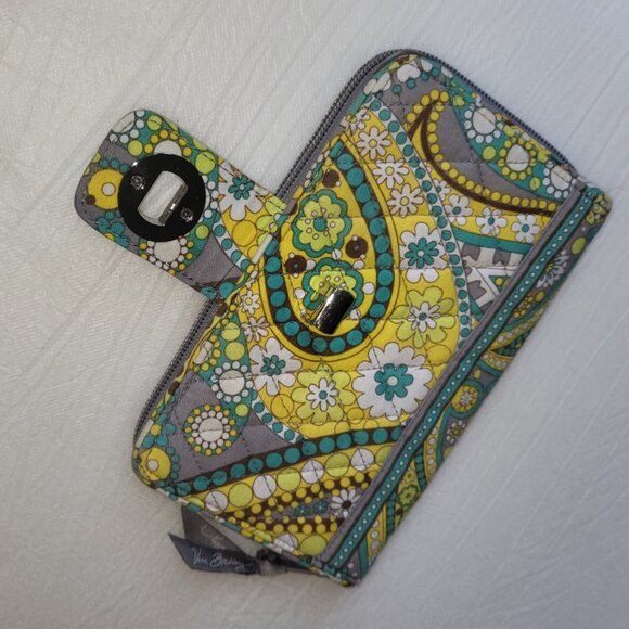 Vera Bradley Wallet Eloise Turnlock Wristlet Lemon Parfait Green Yellow Floral - Picture 3 of 7